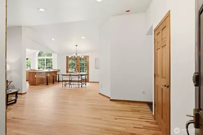 221 Russell Road, Snohomish, WA 98290 - Photo 9