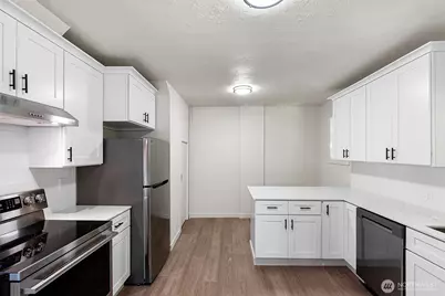 621 S Pine Street, Tacoma, WA 98405 - Photo 11