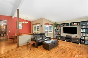 4718 48th Ave SW, Seattle, WA 98116 - Photo 9
