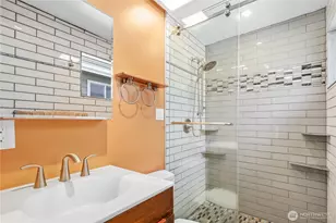 4718 48th Ave SW, Seattle, WA 98116 - Photo 23