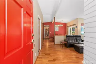 4718 48th Ave SW, Seattle, WA 98116 - Photo 5