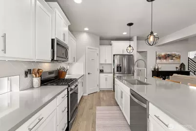 9633 S 209th Street, Kent, WA 98031 - Photo 9