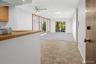 14645 NE 34th Street #C24, Bellevue, WA 98007 - Photo 5