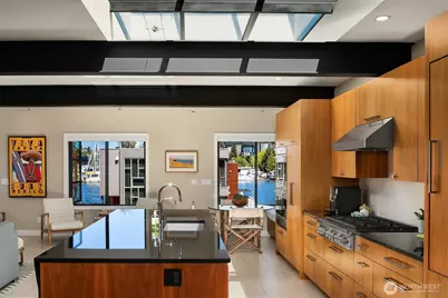 2821 Fairview Avenue E #5, Seattle, WA 98102 - Photo 11