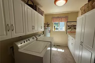 321 N Standstill Dr S, Hoodsport, WA 98548 - Photo 17