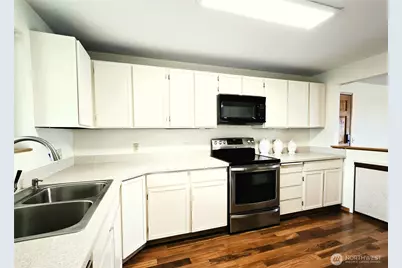 1301 S 3rd Avenue #2B, Sequim, WA 98382 - Photo 5