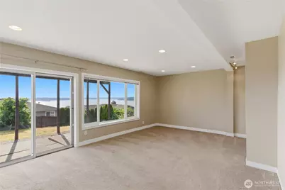 5530 Frances Avenue NE, Tacoma, WA 98422 - Photo 29