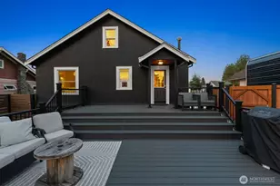 1904 Lafromboise St, Enumclaw, WA 98022 - Photo 9