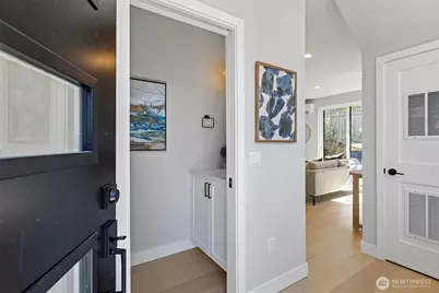 4114 NE 60th Street, Seattle, WA 98115 - Photo 5