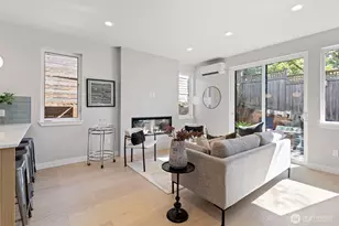 4114 NE 60th St, Seattle, WA 98115 - Photo 7
