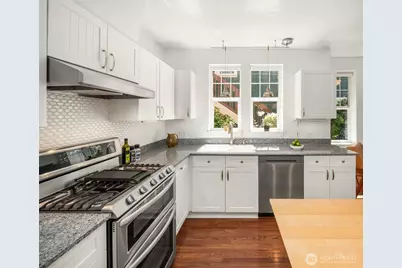 5430 California Avenue SW #4A, Seattle, WA 98136 - Photo 15