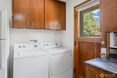 18314 44th Avenue S, SeaTac, WA 98188 - Photo 17