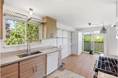 3824 23rd Avenue SW, Seattle, WA 98106 - Photo 21