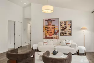 8826 41st Ave S, Seattle, WA 98118 - Photo 3