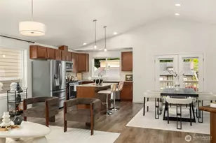 8826 41st Ave S, Seattle, WA 98118 - Photo 11