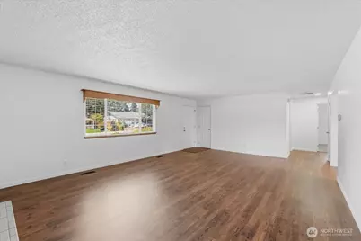7002 106th Street E, Puyallup, WA 98373 - Photo 11