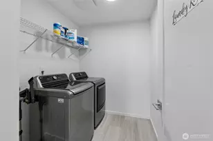 16203 27th St E, Bonney Lake, WA 98391 - Photo 33