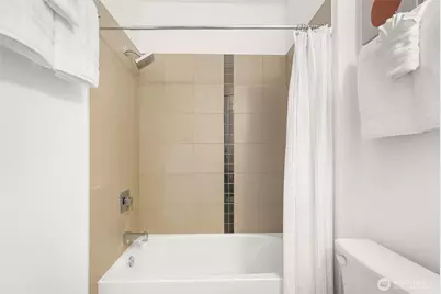 2301 NE 86th Street, Seattle, WA 98115 - Photo 21