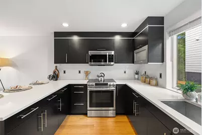 2301 NE 86th Street, Seattle, WA 98115 - Photo 13