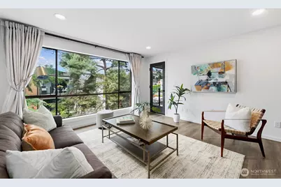 6225 Lake Washington Boulevard NE #402, Kirkland, WA 98033 - Photo 11