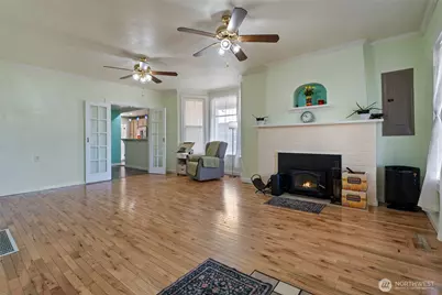6225 S Puget Sound Avenue, Tacoma, WA 98409 - Photo 5