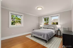2406 Bigelow Ave N, Seattle, WA 98109 - Photo 29