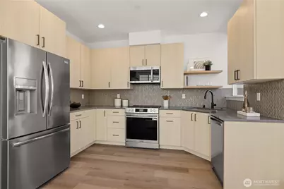 2230 B NW 60th Street, Seattle, WA 98107 - Photo 5