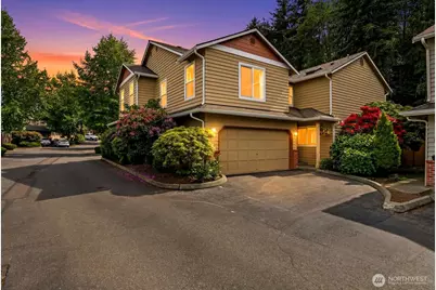 5730 14th Drive W #B, Everett, WA 98203 - Photo 1
