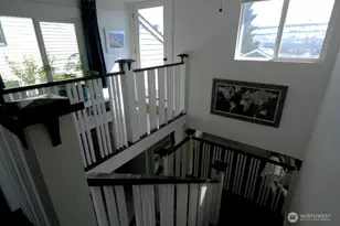 3911 1st Ave NE, Seattle, WA 98105 - Photo 15