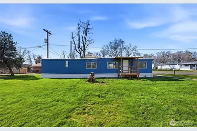 200 W First St, Prescott, WA 99348 - Photo 3