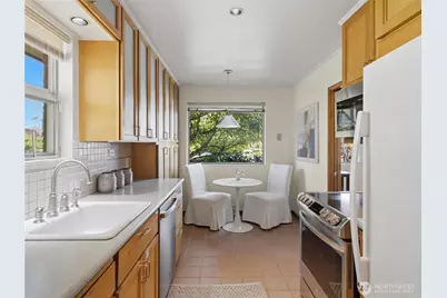 7305 Earl Avenue NW, Seattle, WA 98117 - Photo 13