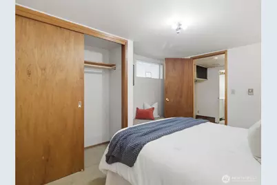 7305 Earl Avenue NW, Seattle, WA 98117 - Photo 25