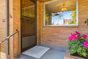 7305 Earl Ave NW, Seattle, WA 98117 - Photo 3