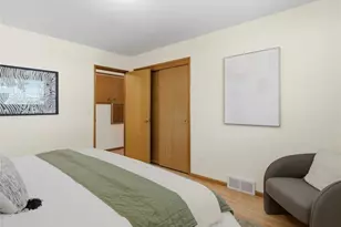 7305 Earl Ave NW, Seattle, WA 98117 - Photo 15
