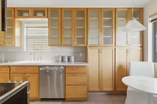 7305 Earl Ave NW, Seattle, WA 98117 - Photo 9
