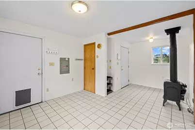 5246 Yearley Drive NE, Olympia, WA 98516 - Photo 17