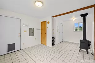 5246 Yearley Dr NE, Olympia, WA 98516 - Photo 17