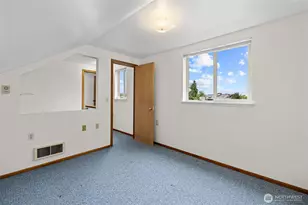 5246 Yearley Dr NE, Olympia, WA 98516 - Photo 25
