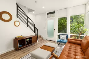2404 Dexter Ave N, Seattle, WA 98109 - Photo 9