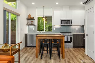 2404 Dexter Ave N, Seattle, WA 98109 - Photo 5