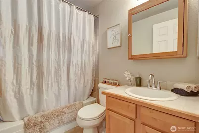 1126 N 198th Street #B-302, Shoreline, WA 98133 - Photo 15
