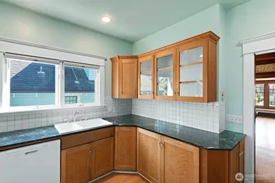 6314 19th Avenue NE, Seattle, WA 98115 - Photo 15