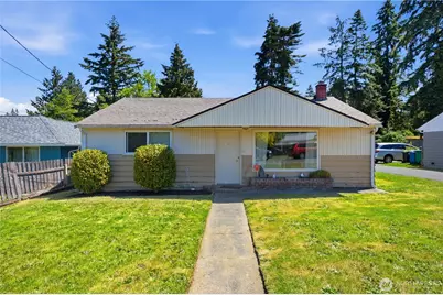 18824 Midvale Avenue N, Shoreline, WA 98133 - Photo 1