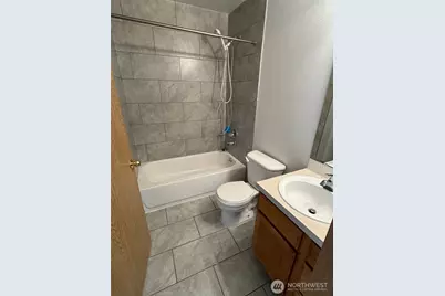1608 1610 E 34th Street #B, Tacoma, WA 98404 - Photo 9