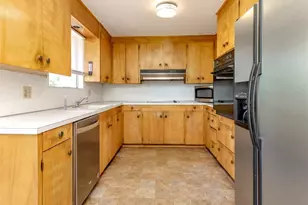 5127 S Hazel St, Seattle, WA 98178 - Photo 9