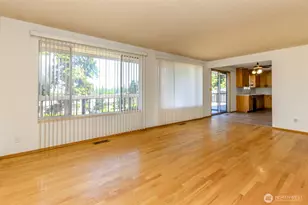 5127 S Hazel St, Seattle, WA 98178 - Photo 5