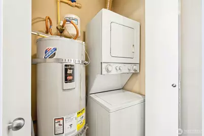 655 Crockett Street #B203, Seattle, WA 98109 - Photo 17