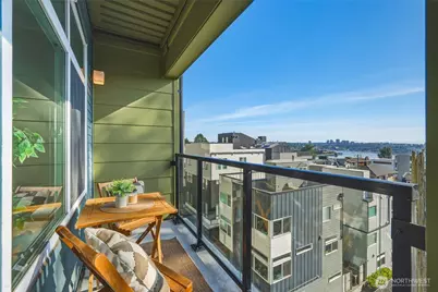 655 Crockett Street #B203, Seattle, WA 98109 - Photo 13