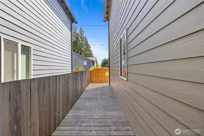 2216 117th Street SW, Everett, WA 98204 - Photo 33