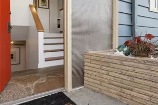 9119 Cyrus Ave NW, Seattle, WA 98117 - Photo 3